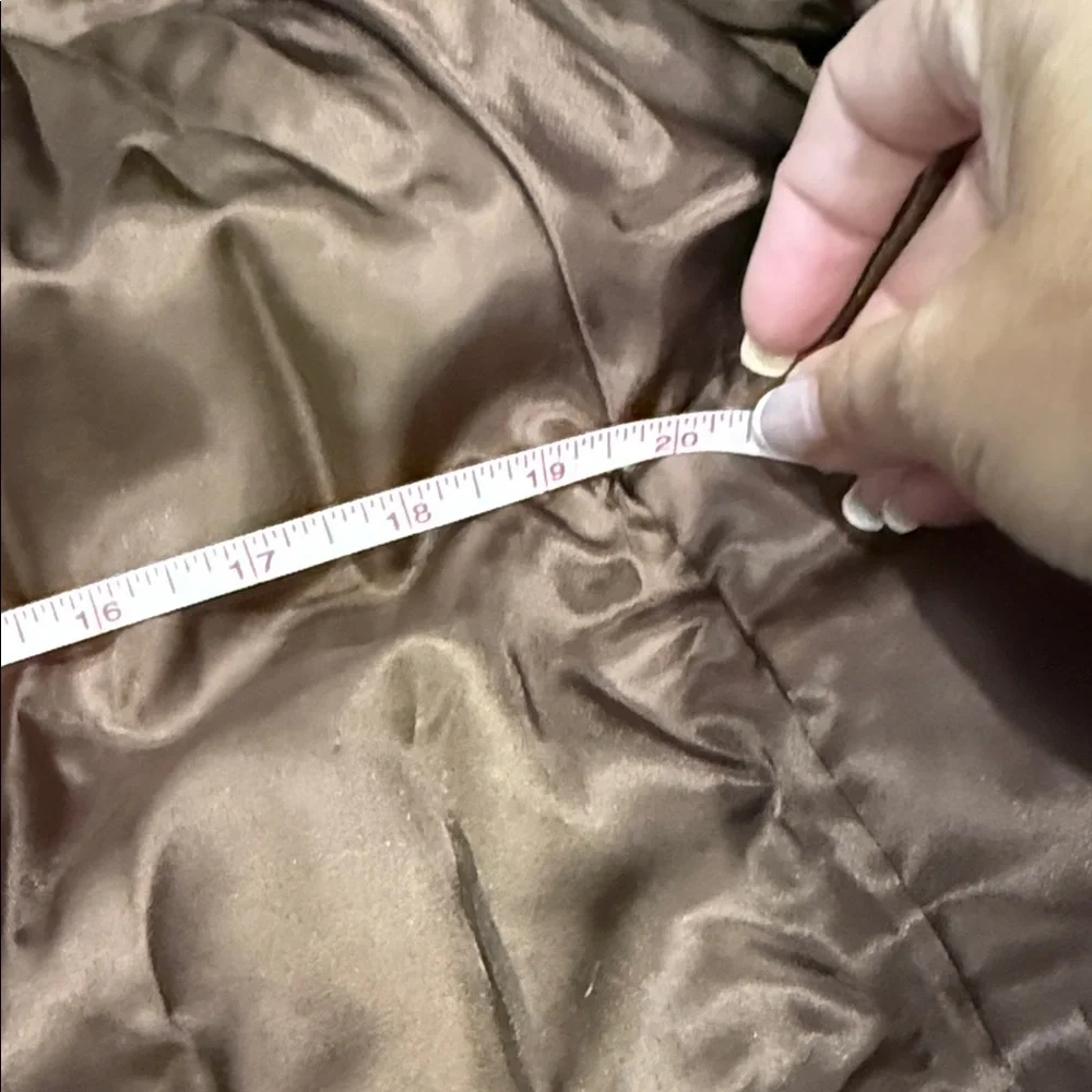 Vintage Elegant Brown Mink Fur Coat PTP 20” (inside) - Picture 5 of 8